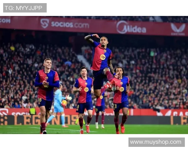 欧冠激战拜仁大胜巴萨点球大战瞬间点燃全场激情解析