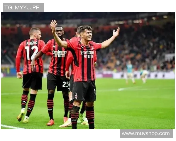 西甲激战波尔图大胜AC米兰补时进球震撼全场引发转会热议